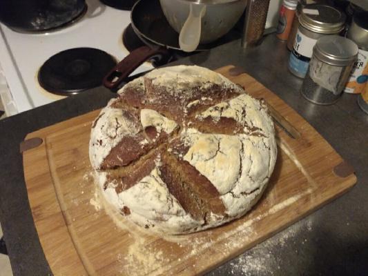 brot, frisch aus dem topf :)